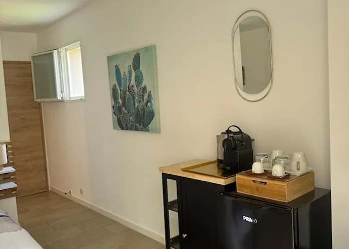 Patios Di Pruno בית הארחה